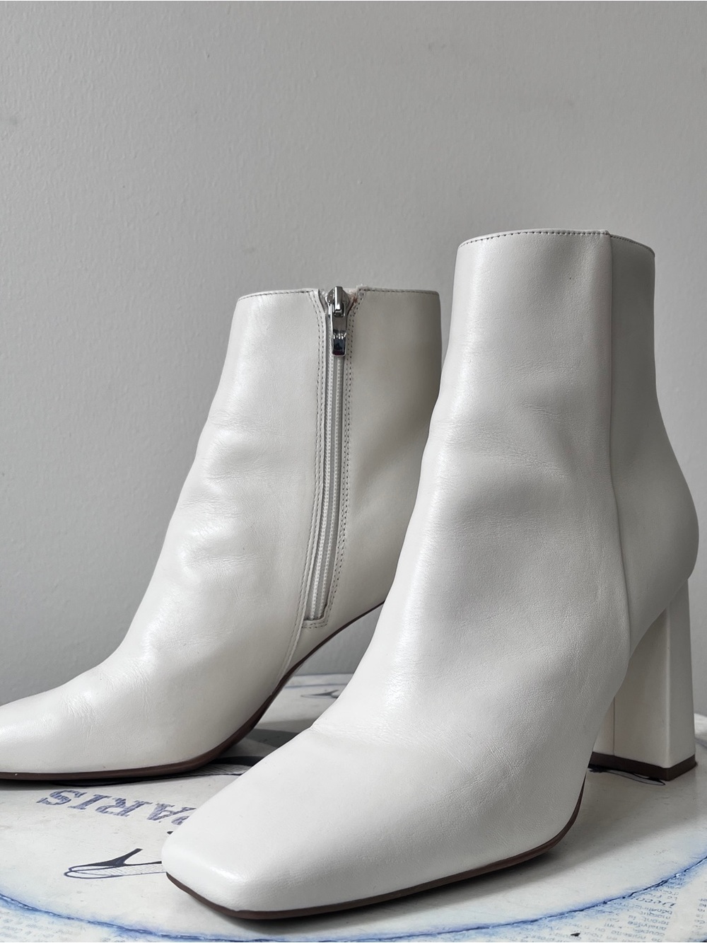 Marc Fisher NEBULA Bone White Leather Square-Toe Women’s Ankle Heeled Boots 8